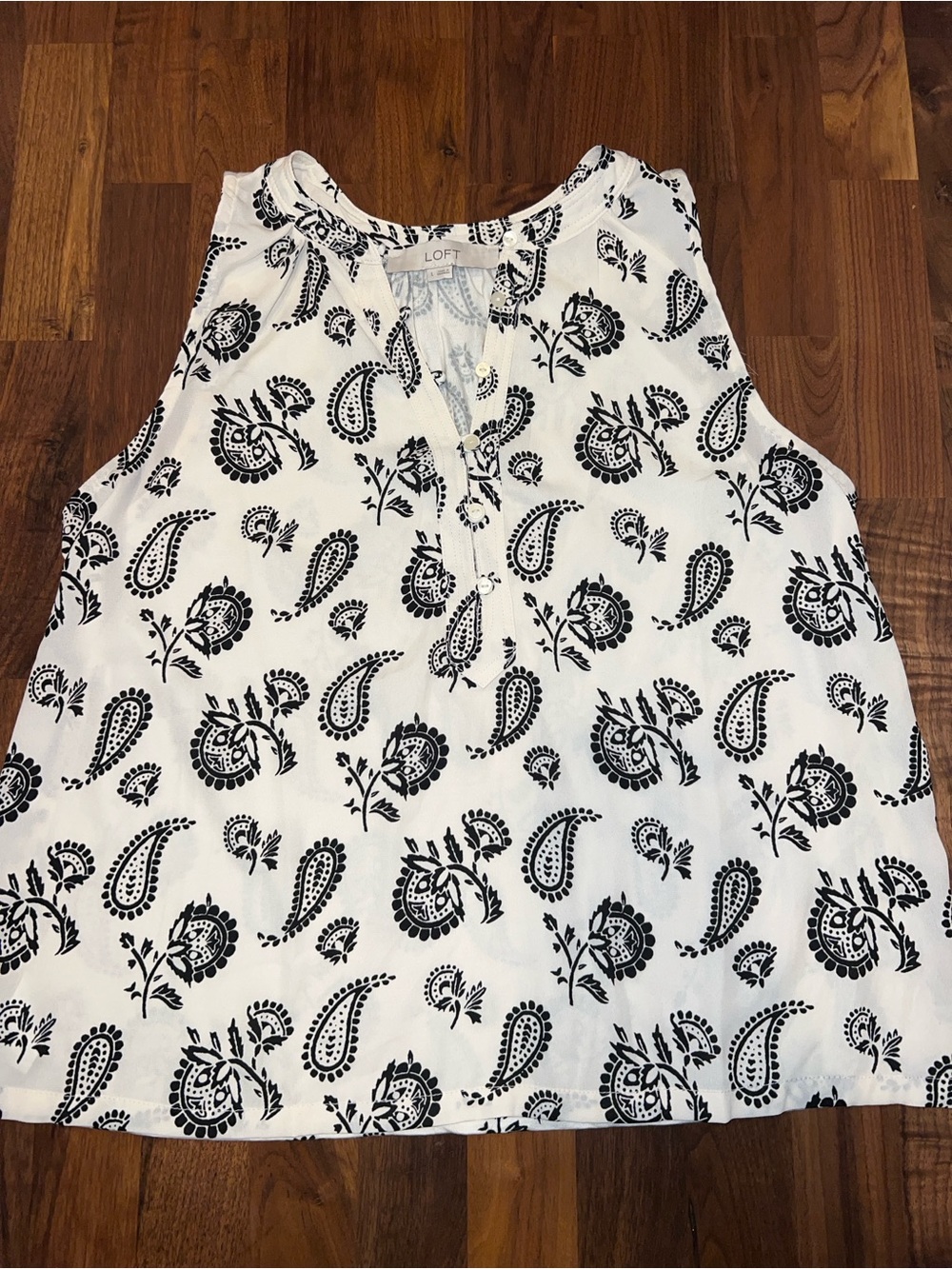 LOFT Black and White Paisley Sleeveless Blouse